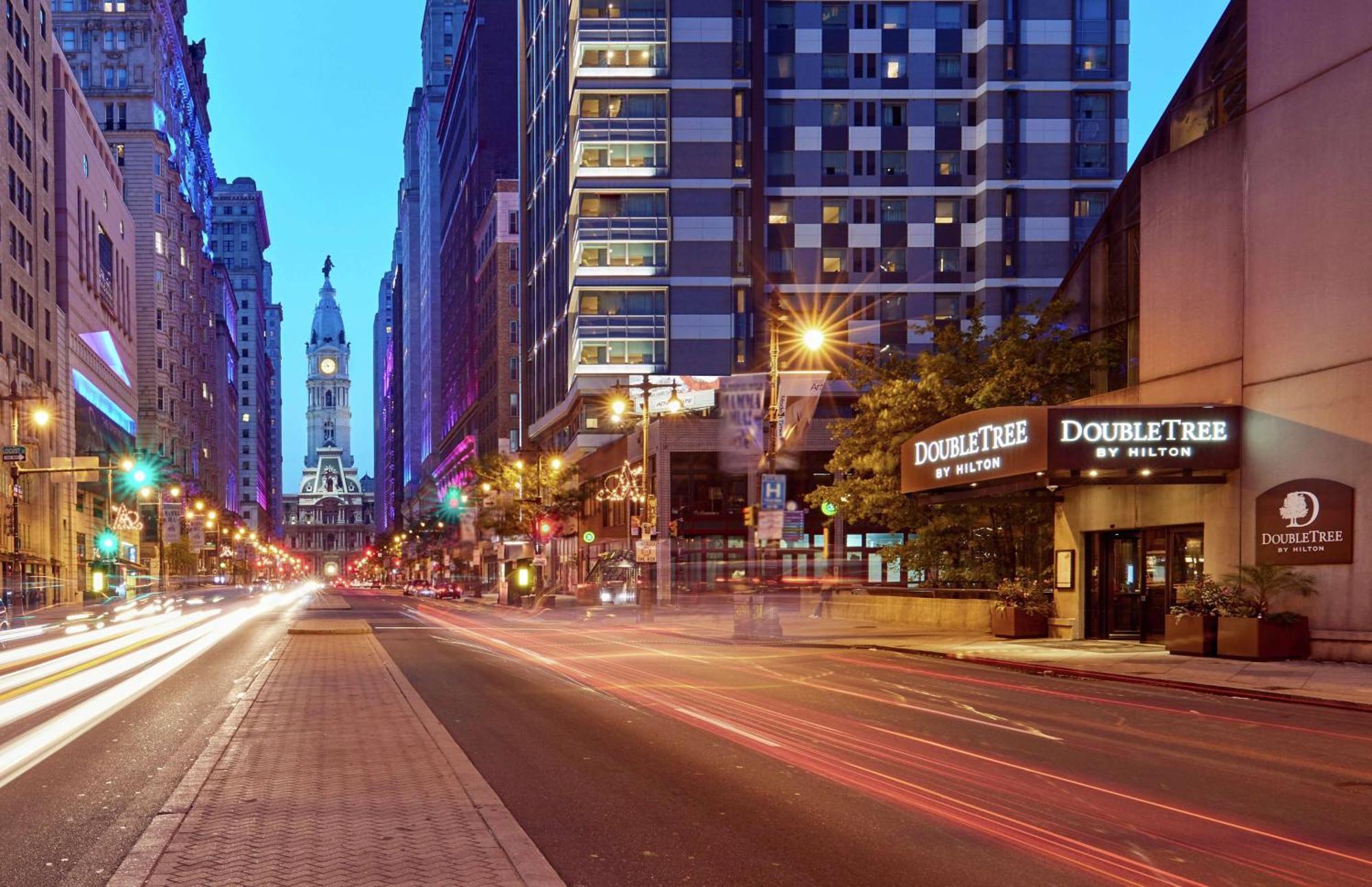 Doubletree By Hilton Hotel Philadelphia Center City Exterior foto